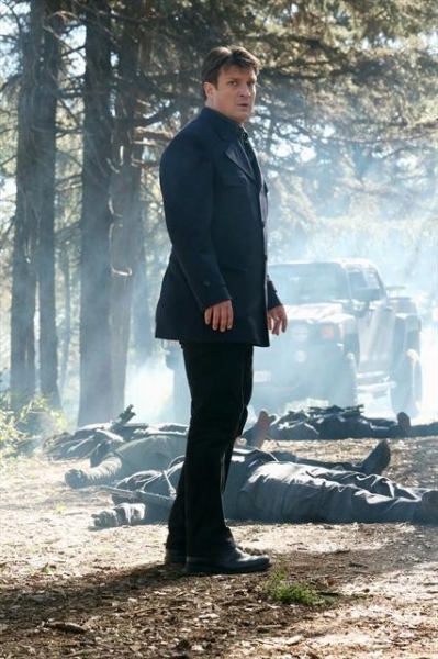 Photo Flash: CASTLE's 'Hunt,' Feat. James Brolin Image