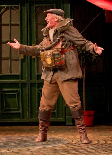 Photo Flash: First Look at Betty Buckley, Paul Nicholas and More in West End's DEAR WORLD!  Image