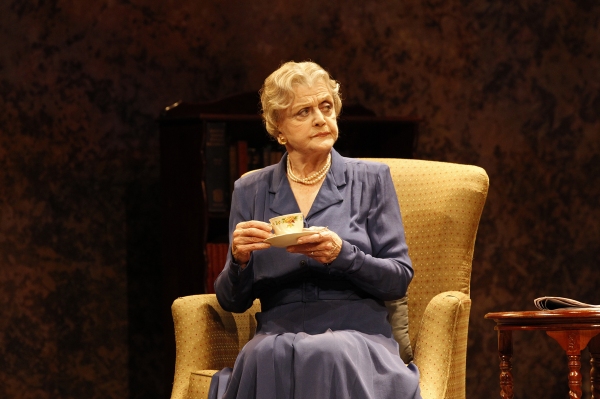 Photo Flash: First Look at Angela Lansbury, James Earl Jones and Boyd Gaines in DRIVING MISS DAISY Australian Tour!  Image