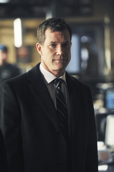 Photo Flash: CASTLE's 'Target' Image