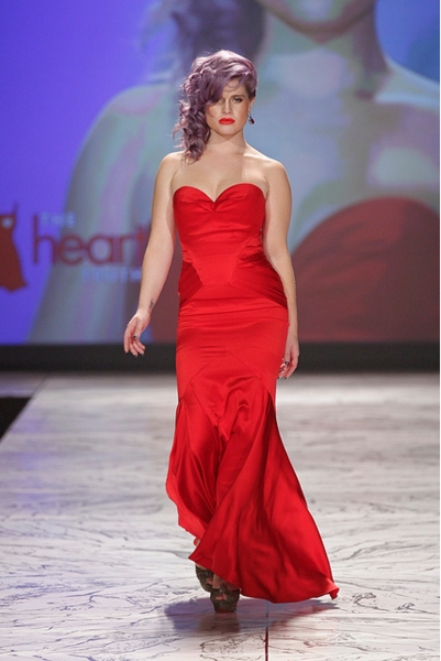 Photo Coverage: The Heart Truth Fashion Show Image