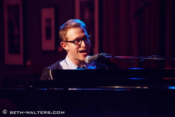 Photo Flash: CAT ON A HOT TIN ROOF's Benjamin Walker, Emily Bergl and More Join Jim Caruso's Cast Party at Birdland Image