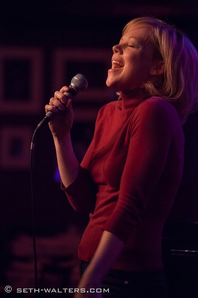 Photo Flash: CAT ON A HOT TIN ROOF's Benjamin Walker, Emily Bergl and More Join Jim Caruso's Cast Party at Birdland Image