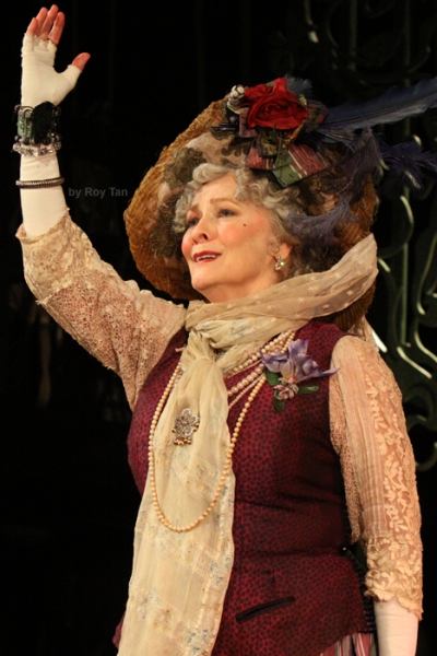Photo Flash: New Shots of Betty Buckley and More in West End's DEAR WORLD Image