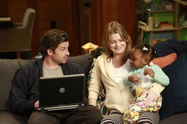 Photo Flash: GREY'S ANATOMY's 'This is Why We Fight' Image