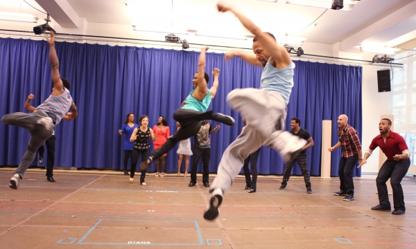 Photo Coverage: MOTOWN Cast Gives Performance Preview! Image