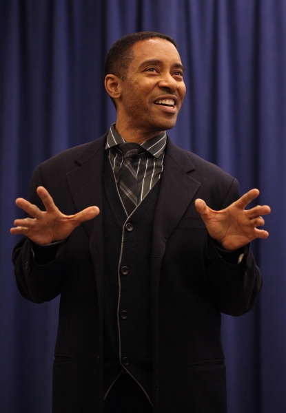 Photo Coverage: MOTOWN Cast Gives Performance Preview! Image
