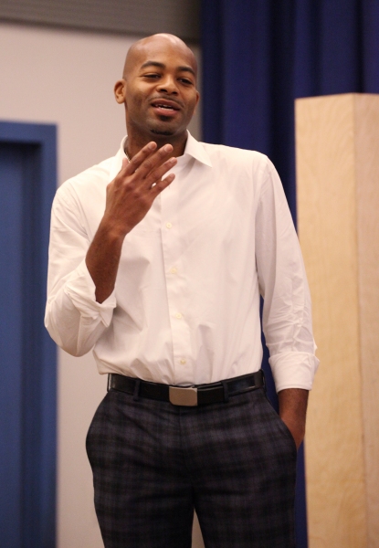 Photo Coverage: MOTOWN Cast Gives Performance Preview! Image