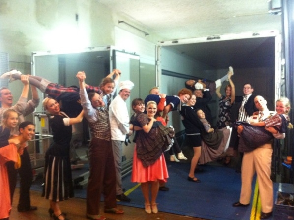 Photo Flash: Saturday Intermission Pics, Feb 9 - Broadway Snowman, ANNIE's Entourage, HAIR Does MOTOWN and More! Image