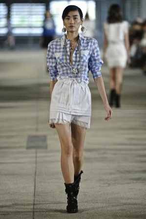 Photo Coverage: Alexis Mabille S/S 2013 Collection Preview Image