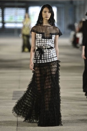 Photo Coverage: Alexis Mabille S/S 2013 Collection Preview Image