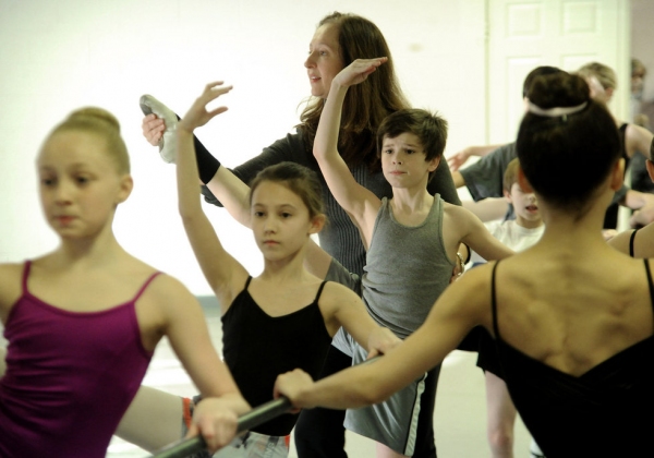 Photo Flash: Alabama Dance Academy and Stage Door Designs Host Young BILLY ELLIOT Dancers Image