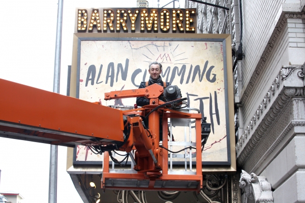 Photo Coverage:  Alan Cumming Helps Install MACBETH Marquee Image