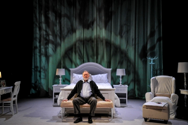 Photo Flash: First Look at Theater for the New City's OFF THE KING'S ROAD Image