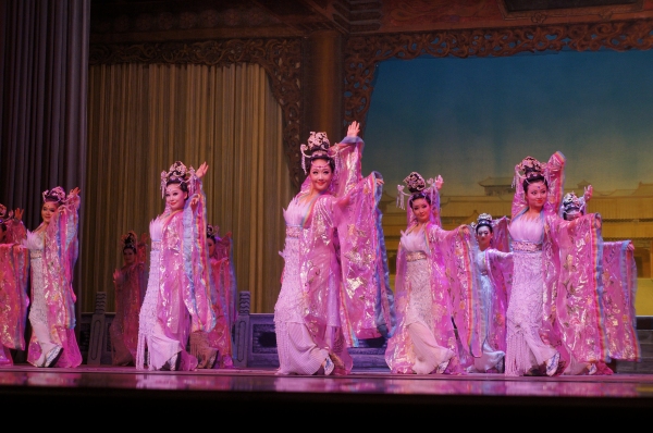 Photo Flash: Gansu Dance Theatre's SILK ROAD Begins at Lincoln Center Image