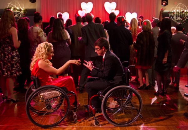 Photo Flash: First Look at GLEE's 'I Do' Episode! Image