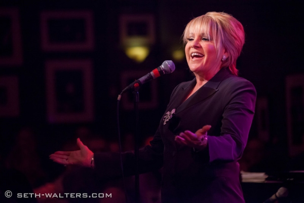 Photo Flash: Liza Minnelli and Barry Manilow Cheer Lorna Luft at Birdland Image