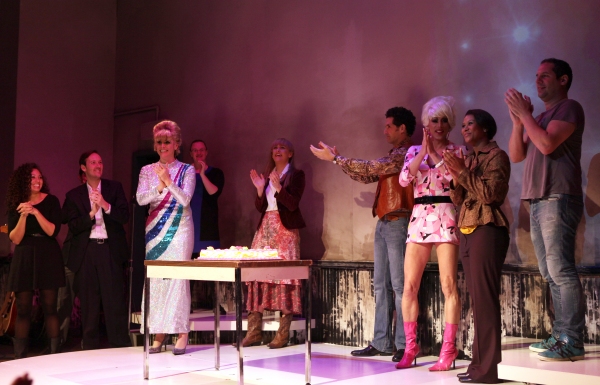 Kirsten Holly Smith and cast with guests Seth Herzog & Sherry Vine during the 'Foreve Photo