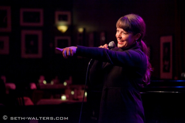 Photo Flash: CHICAGO's Carol Woods and More Perform at Birdland Image