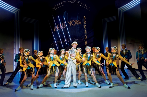Photo Flash: First Look at Gavin Lee, Kristen Beth Williams and More in UK's TOP HAT Image