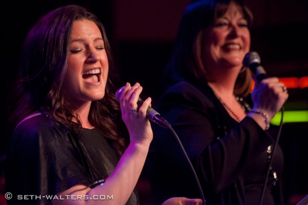 Photo Flash: Lorna Luft Brings LORNA'S LIVING ROOM to Broadway at Birdland Image