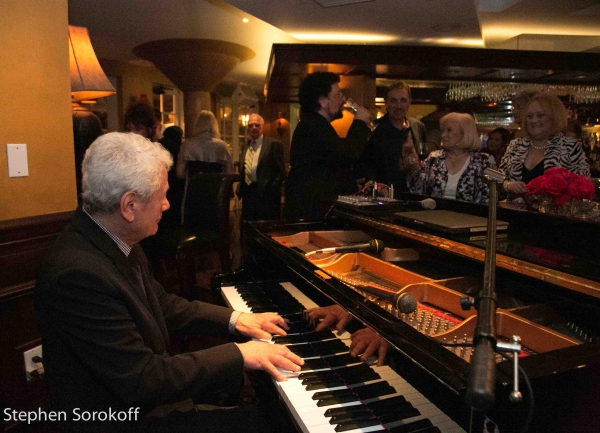 Photo Coverage: Nicolas King Plays Royal Room at Colony Hotel Image