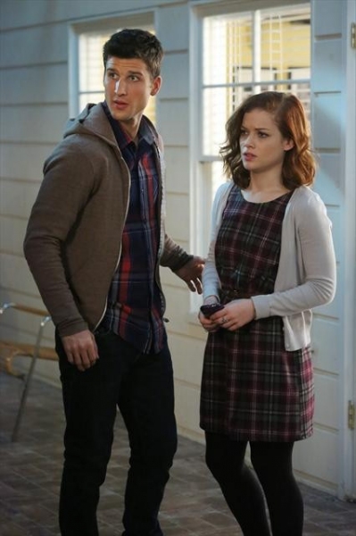 Photo Flash: First Look - Next Week's All New SUBURGATORY Image