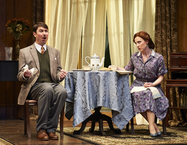 Photo Flash: First Look at Great Lakes Theater's BLITHE SPIRIT 