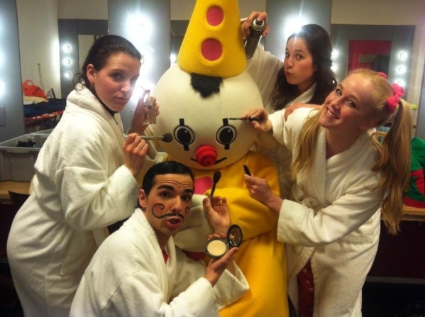 Photo Flash: Saturday Intermission Pics, Feb 23, Part 2 - LES MIS Tour Preps for the Oscars, HANDS ON A HARDBODY and More! Image