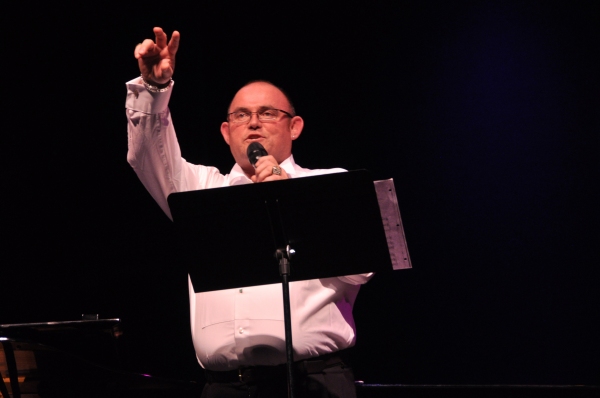 Photo Coverage: Ronan Tynan Plays Patchogue Theatre Image