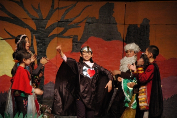 Photo Flash: First Look at Beijing Playhouse Academy's KING ARTHUR AND GUINEVERE Image