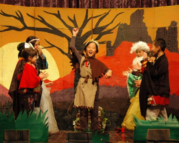Photo Flash: First Look at Beijing Playhouse Academy's KING ARTHUR AND GUINEVERE Image