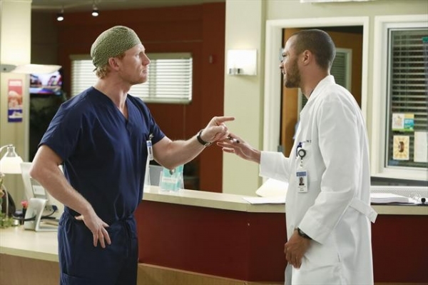 Photo Flash: GREY'S ANATOMY's 'Transplant Wasteland,' Airing 3/14 Image