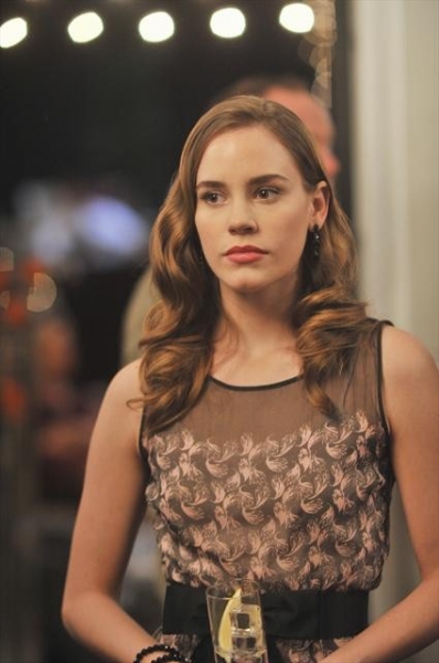 Photo Flash: First Look - REVENGE's 'Illumination,' Airing 3/17 Image