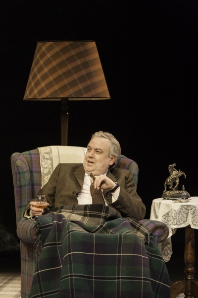 Photo Flash: Back as The Queen! First Look at Helen Mirren, Michael Elwyn and More in THE AUDIENCE Image