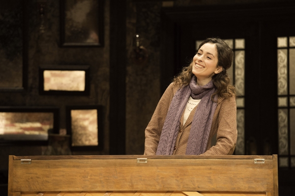 Photo Flash: First Look at Declan Bennett and Zrinka Cvitesic in West End's ONCE! Image