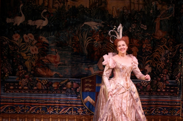 Photo Coverage: Onstage for CINDERELLA's Opening Night Curtain Call! Image