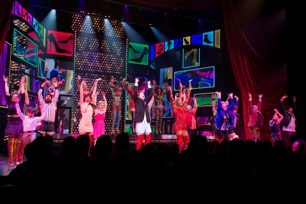Photo Coverage: Cyndi Lauper, Harvey Fierstein Meet Fans at KINKY BOOTS Stage Door Image