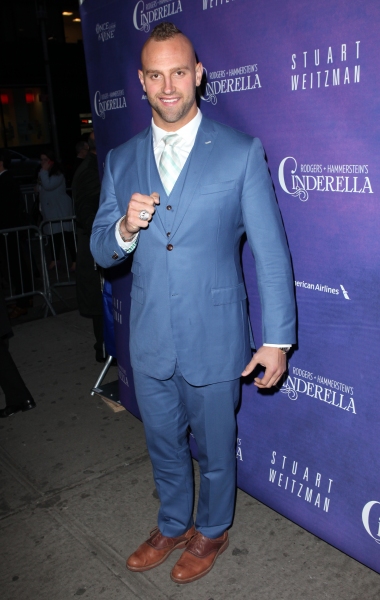 Photo Coverage: CINDERELLA's Opening Night Theatre Arrivals! Image