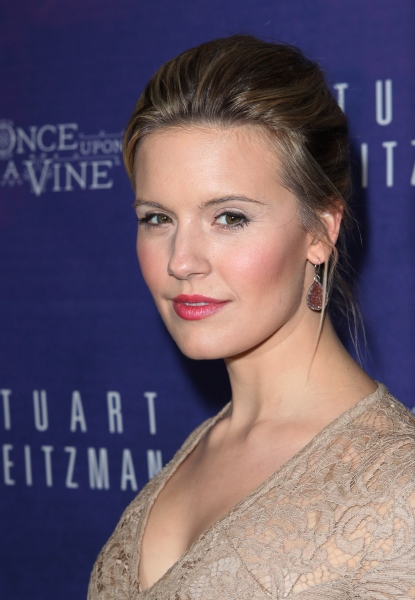 Maggie Grace  Photo