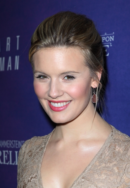 Maggie Grace  Photo