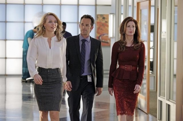 Photo Flash: First Look - BODY OF PROOF's 'Skin and Bones,' Airing 3/19 Image