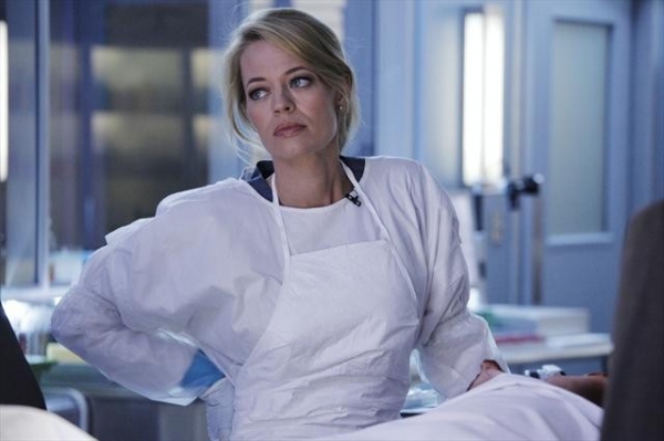 Photo Flash: First Look - BODY OF PROOF's 'Skin and Bones,' Airing 3/19 Image