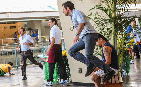 Photo Flash: First Look - HAWAII FIVE-0's 'Na Ki'i (Dolls),' Airing 3/18 Image