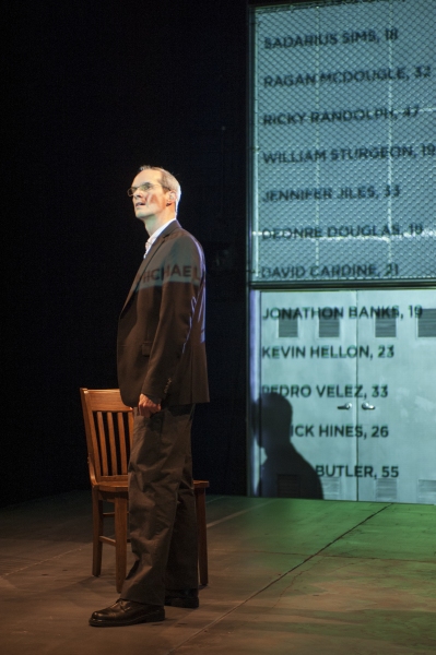 Photo Flash: First Look at Steppenwolf Theatre's HOW LONG WILL I CRY? Image