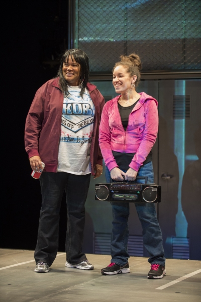 Photo Flash: First Look at Steppenwolf Theatre's HOW LONG WILL I CRY? Image