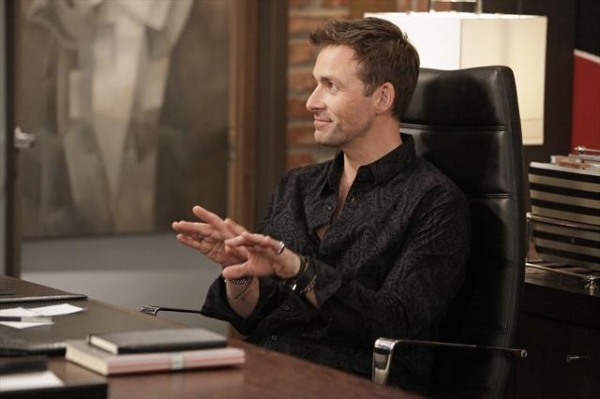 Photo Flash: First Look - MALIBU COUNTRY's 'New Plans,' Airing 3/15 Image