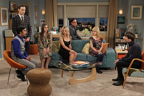 Photo Flash: THE BIG BANG THEORY's 'The Closet Reconfiguration,' Airing 3/14 Image