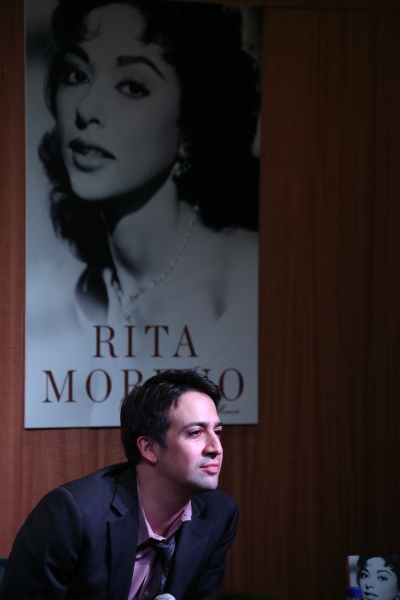 Photo Coverage: Rita Moreno Signs Memoir at Barnes & Noble Image