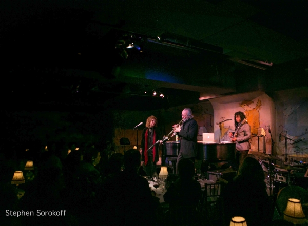 Photo Coverage: Herb Alpert & Lani Hall at Cafe Carlye 